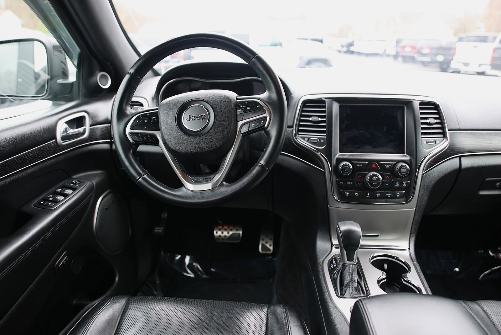 Used 2018 Jeep Grand Cherokee High Altitude image 16