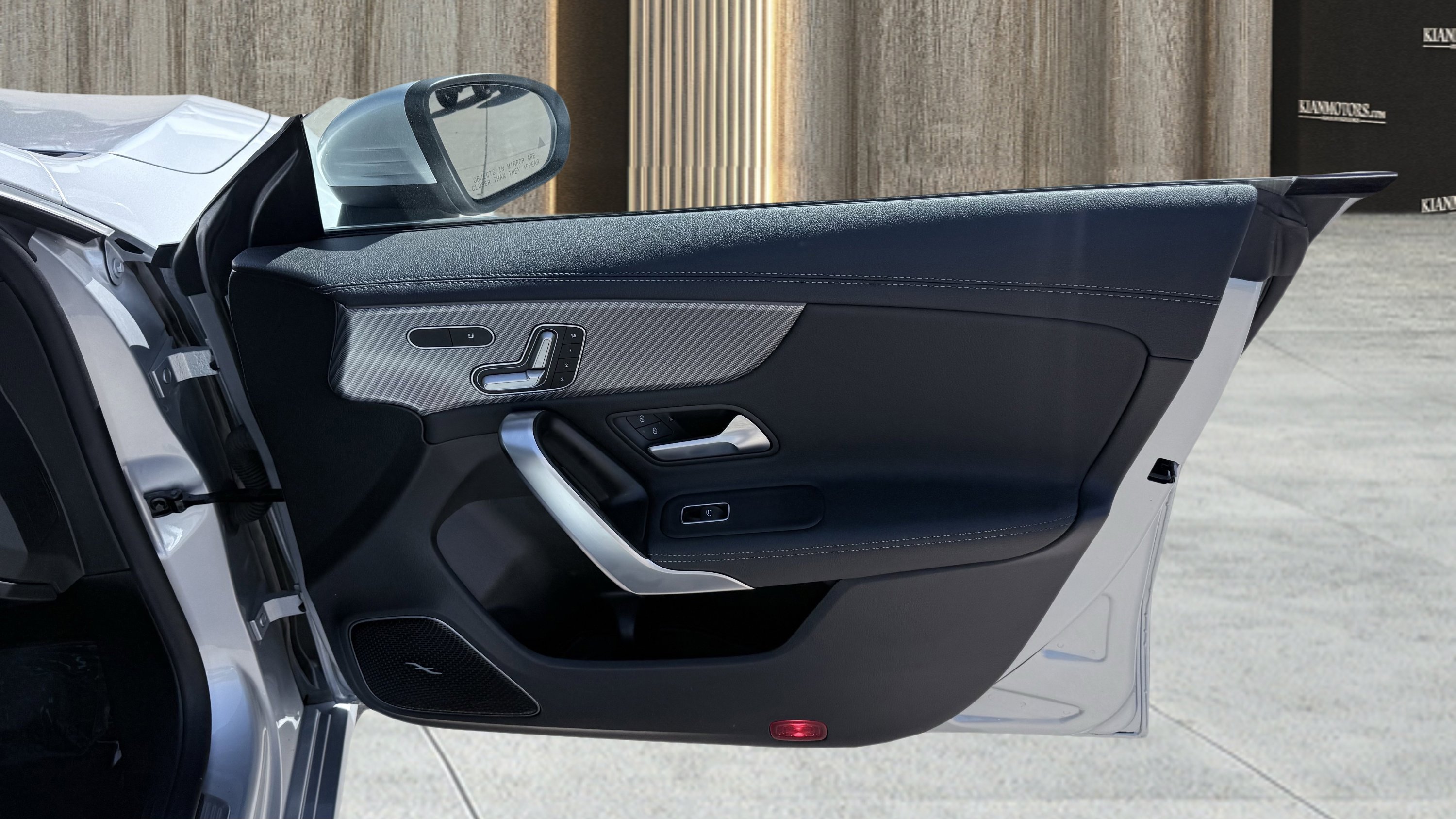 Used 2025 Mercedes-Benz CLA 250 image 50