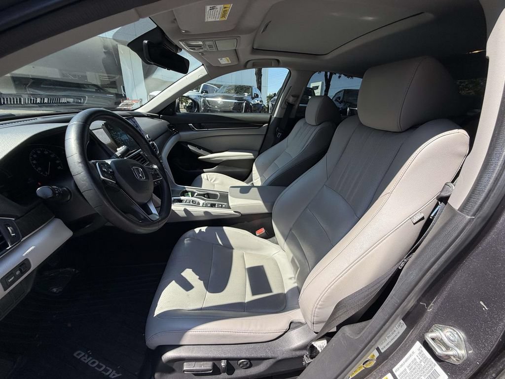 Used 2018 Honda Accord EX-L image 6
