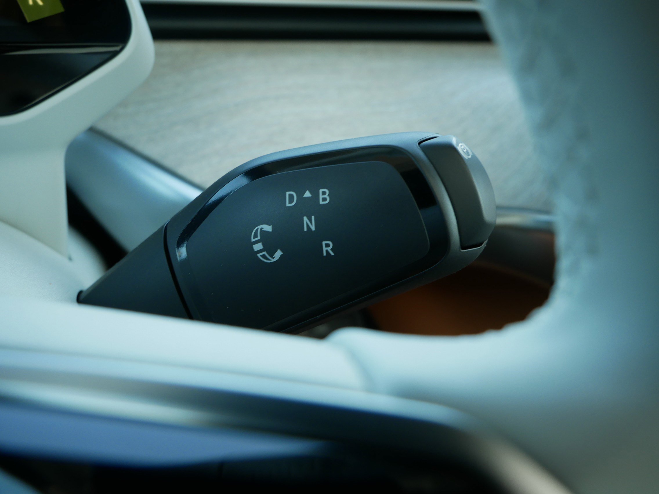 New 2025 Volkswagen ID. Buzz 1st Edition image 10