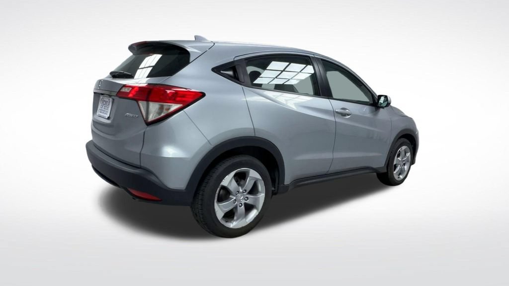 Used 2021 Honda HR-V LX image 8