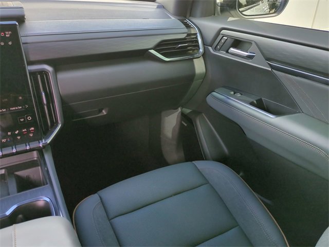 Certified 2025 GMC Acadia AT4 w/ Luxury Package image 20