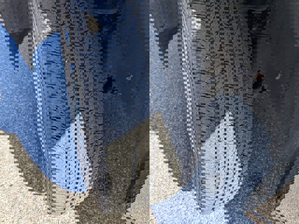 Used 2022 Chevrolet Colorado LT w/ LT Convenience Package image 28