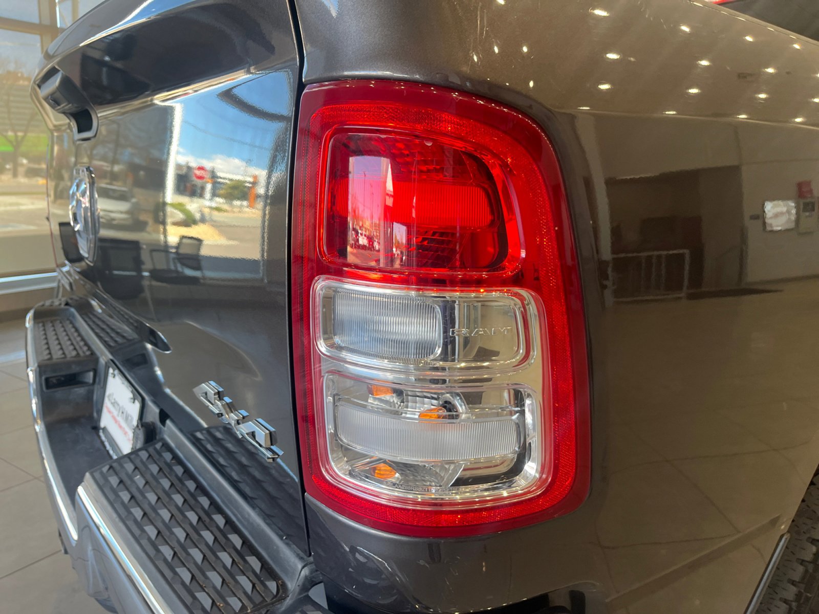 Used 2024 RAM 2500 Big Horn image 27