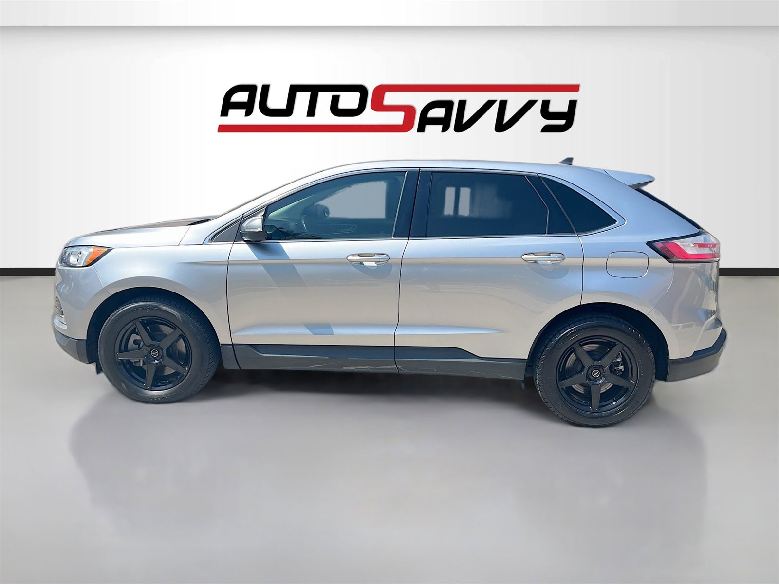 Used 2022 Ford Edge Titanium image 4
