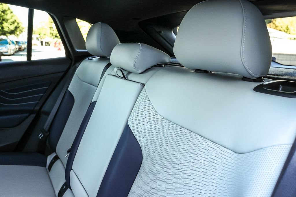 New 2026 Volkswagen ID.4 Pro S image 30