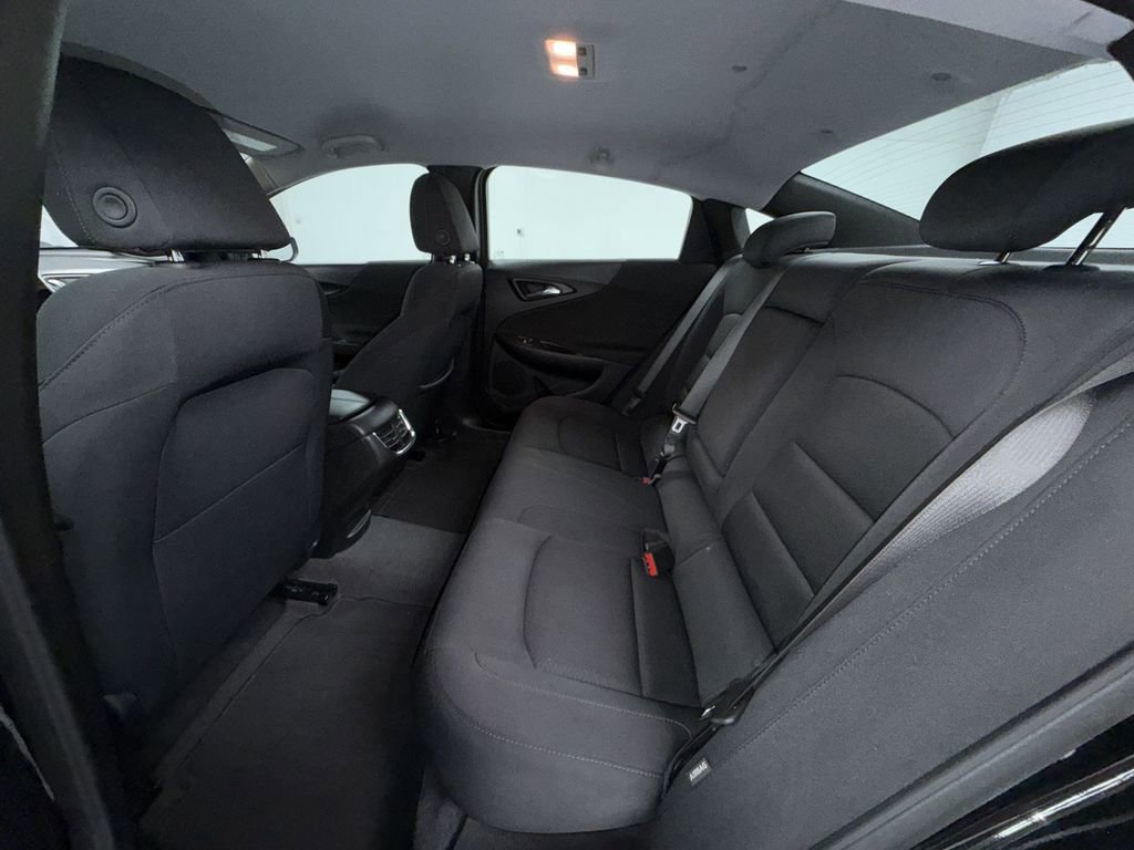 Used 2024 Chevrolet Malibu LT FWD image 4