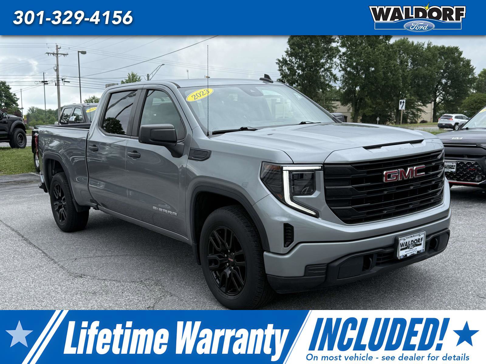 Used 2023 GMC Sierra 1500 Pro w/ Graphite Edition AWD/4WD image 1