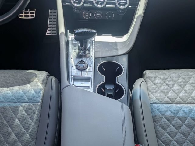 Used 2023 Genesis G70 2.0T w/ Sport Prestige Package RWD image 18