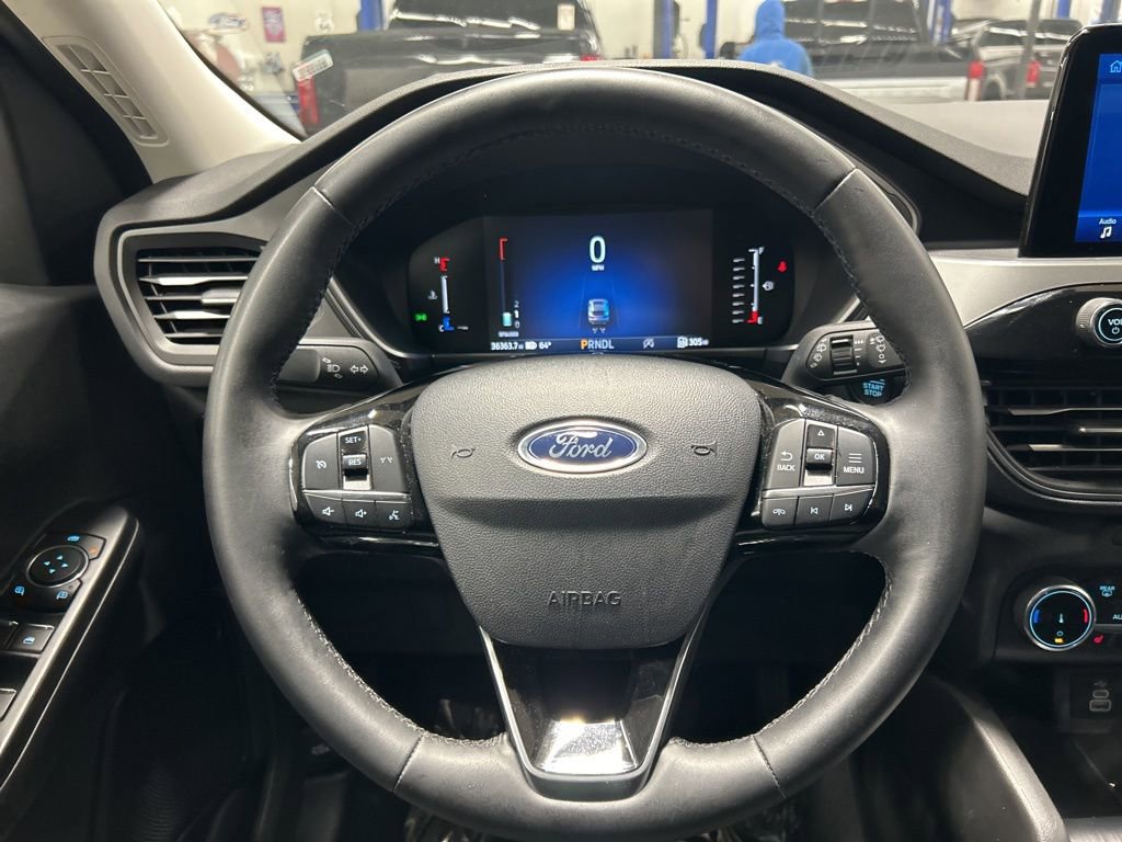 Certified 2024 Ford Escape Active AWD/4WD image 19