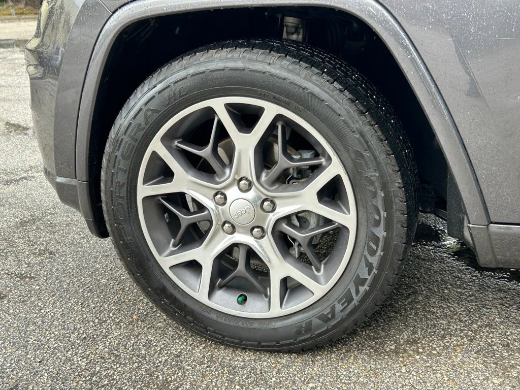 Certified 2018 Jeep Grand Cherokee Limited image 26