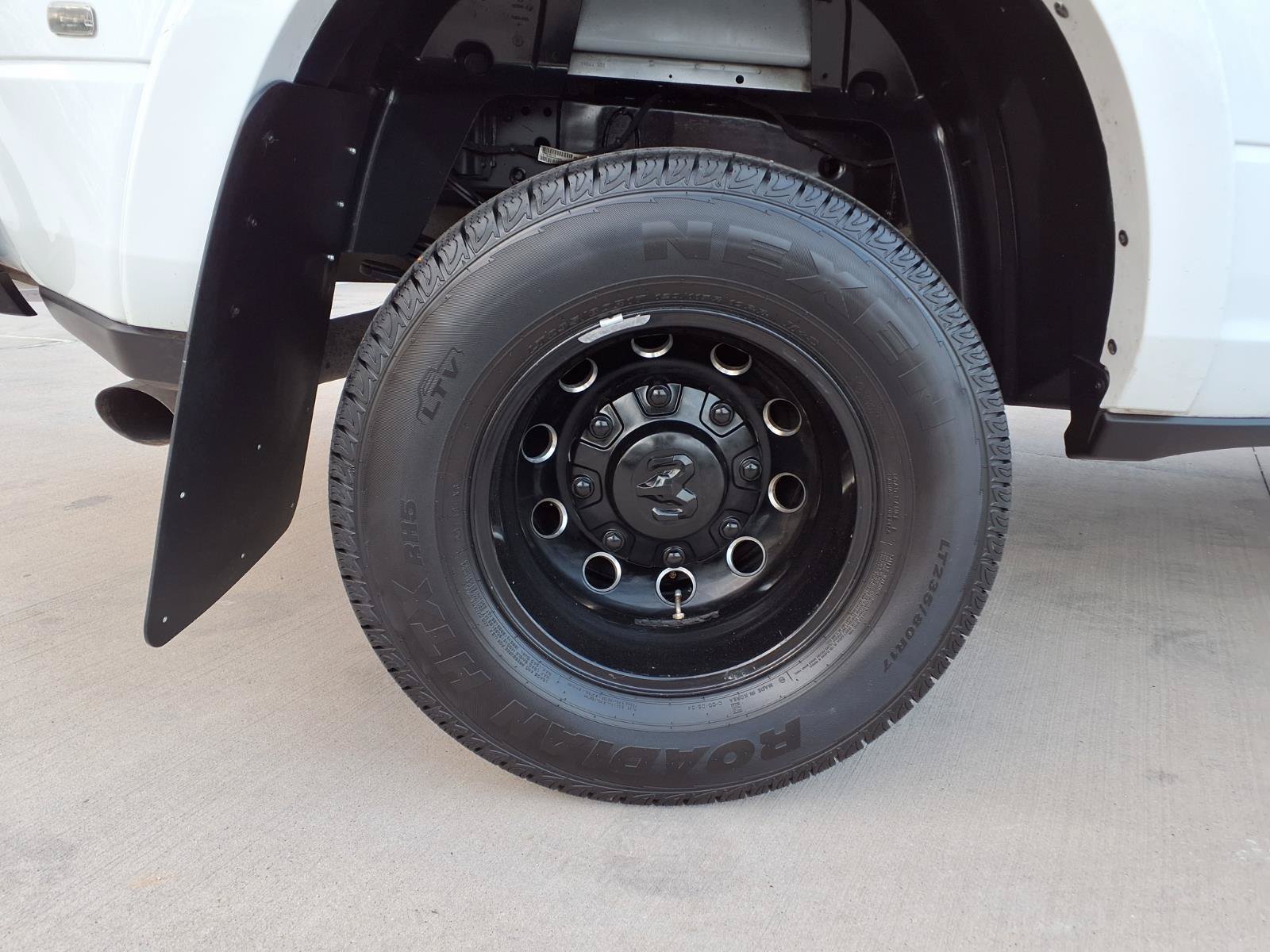 Used 2022 RAM 3500 Laramie AWD/4WD image 9
