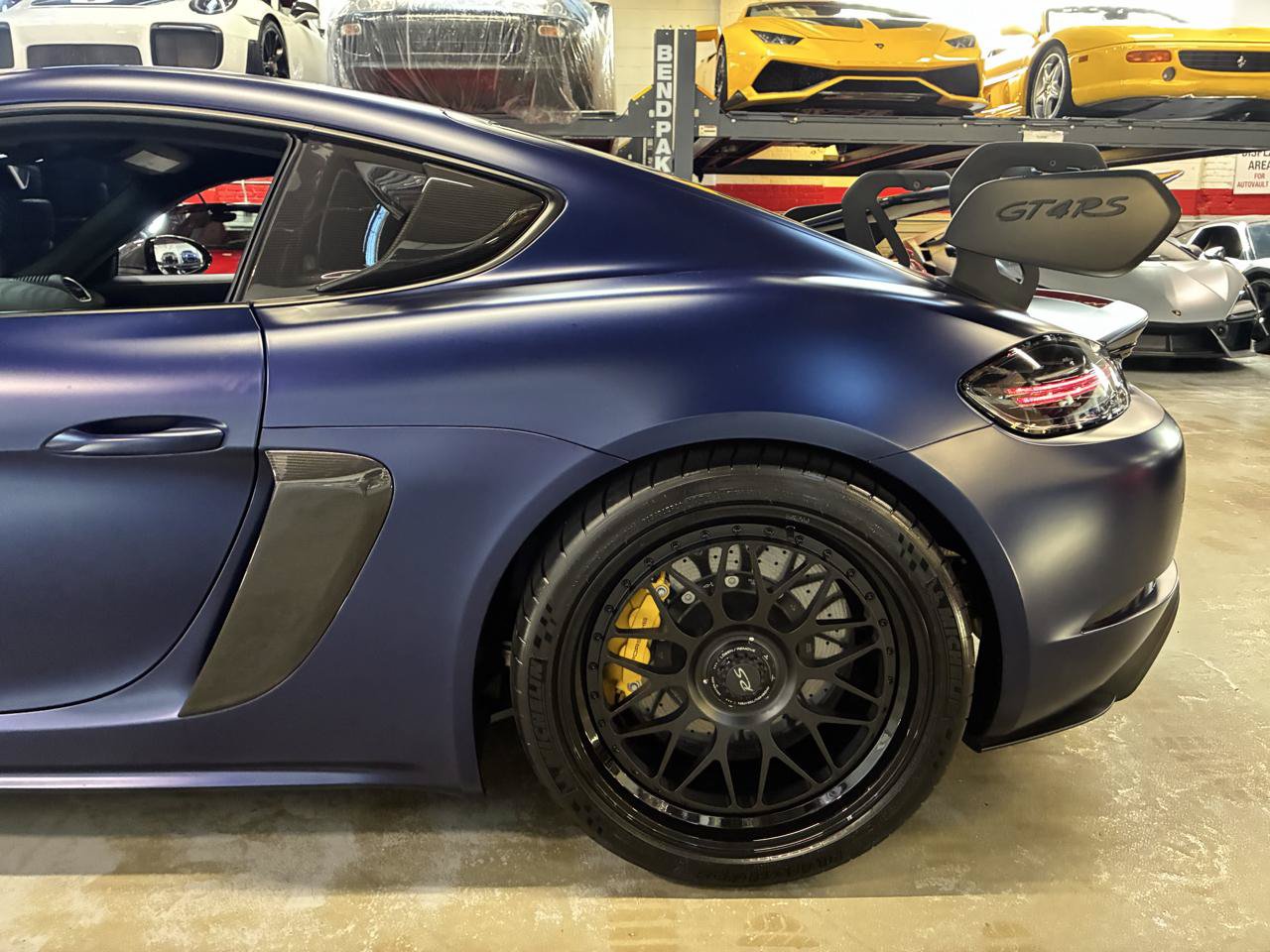 Used 2025 Porsche 718 Cayman GT4 RS RWD image 21