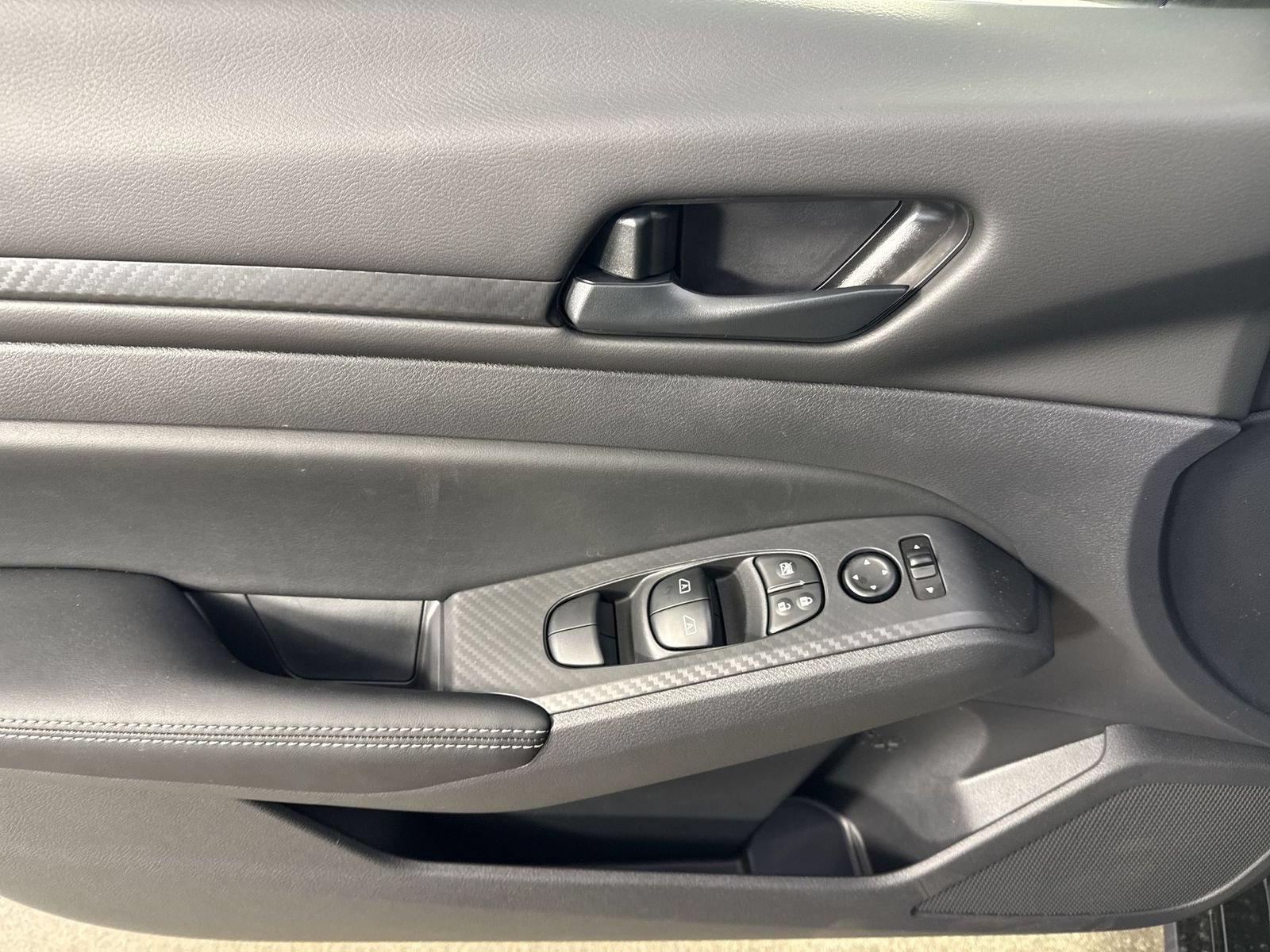 New 2026 Nissan Altima 2.5 SV AWD/4WD image 20