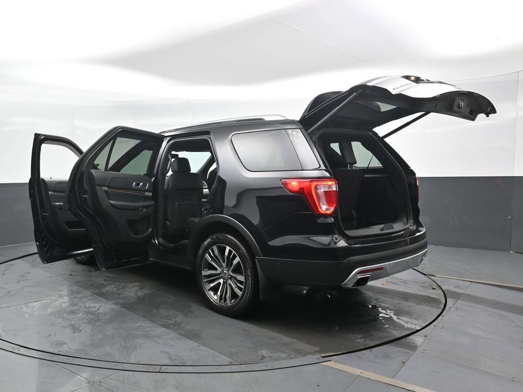 Used 2017 Ford Explorer Platinum image 55