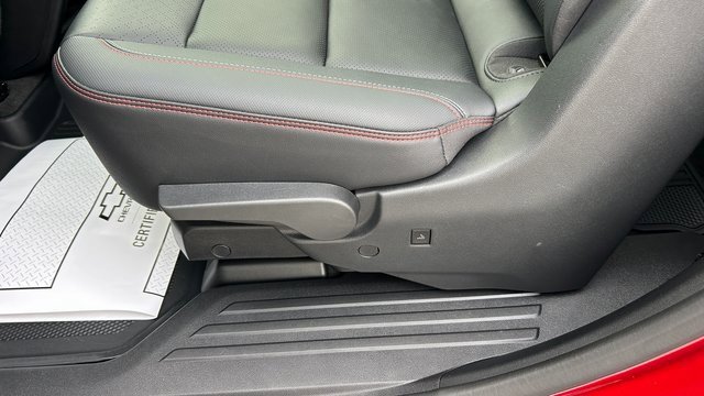 Certified 2024 Chevrolet Traverse RS image 38