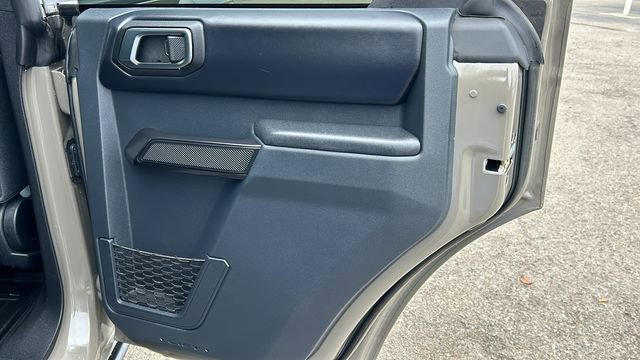 Used 2025 Ford Bronco Badlands AWD/4WD image 12