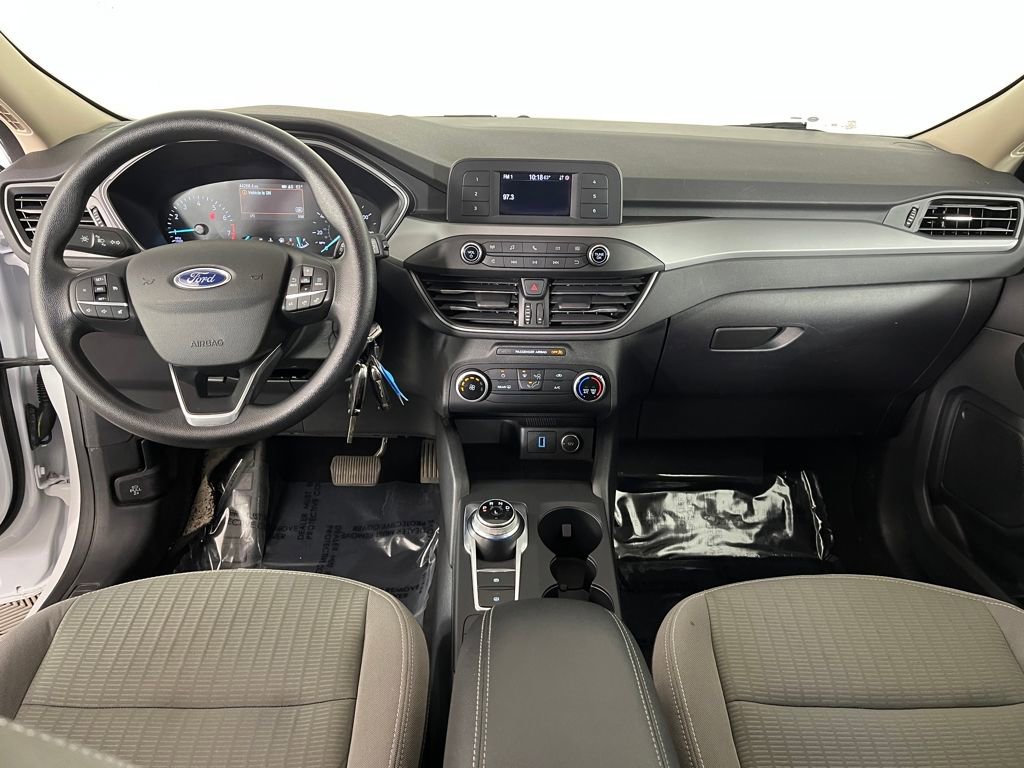 Used 2020 Ford Escape S image 18