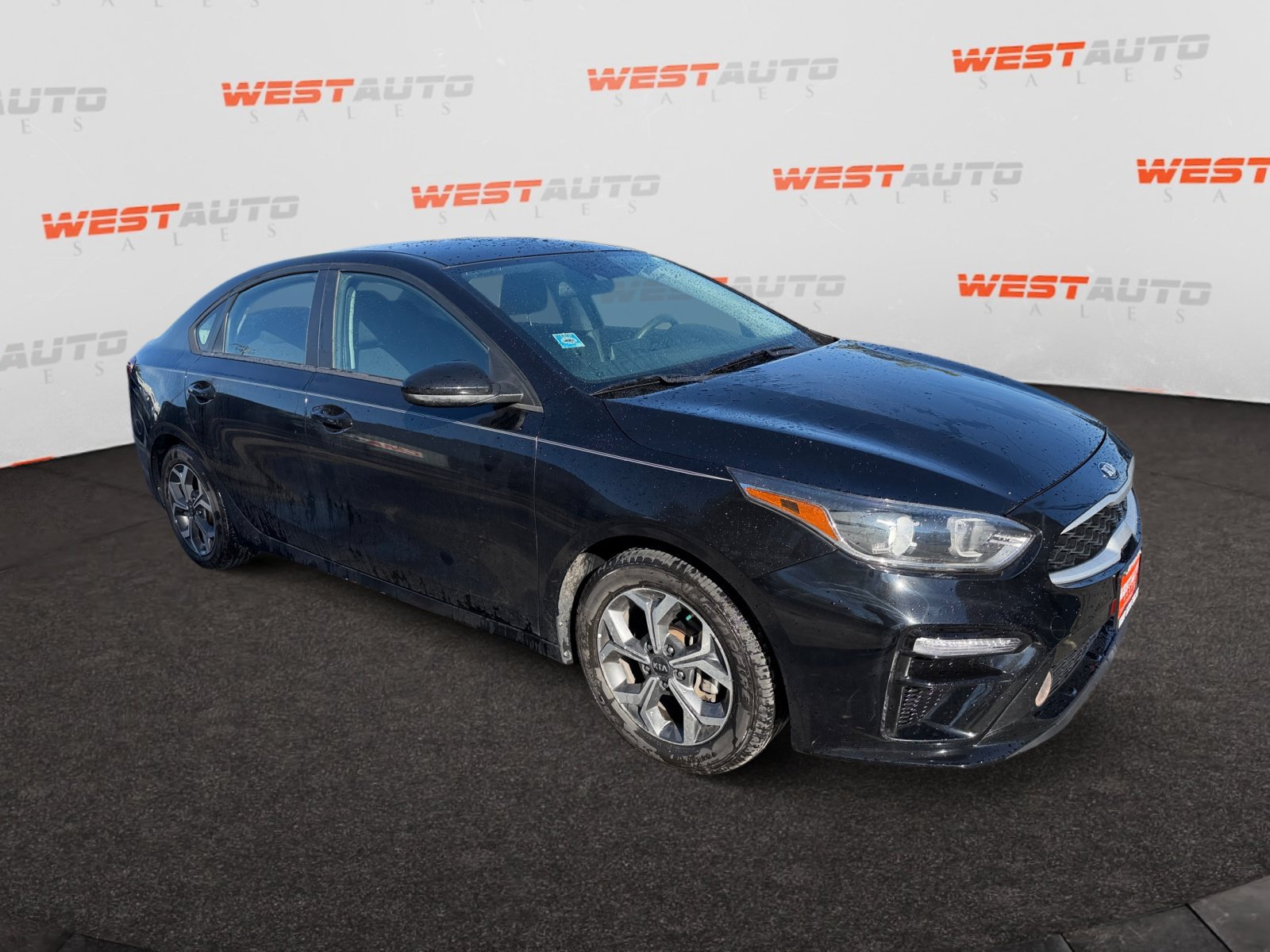 Used 2019 Kia Forte LXS FWD image 7