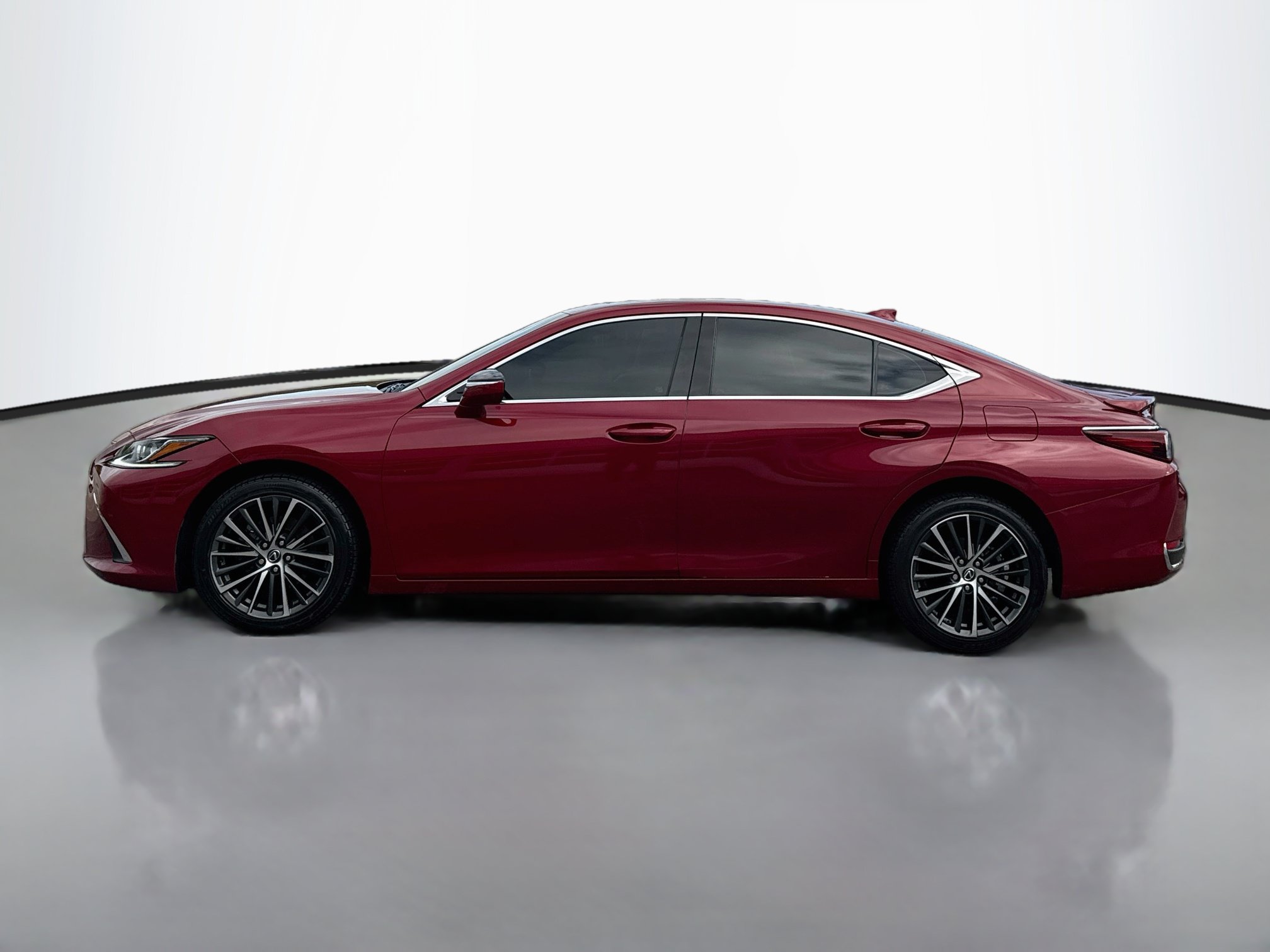 Used 2022 Lexus ES 250 w/ Premium Package AWD/4WD image 4