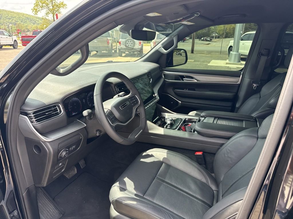 Used 2025 Jeep Wagoneer Series II image 9