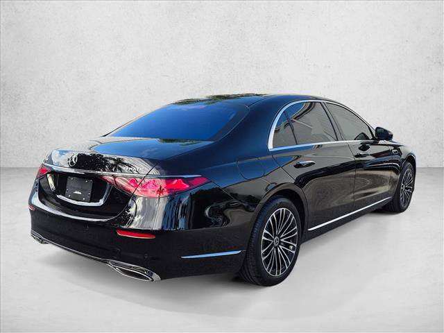 New 2027 Mercedes-Benz S 580 4MATIC Sedan image 2