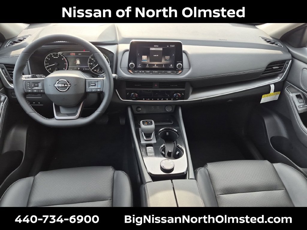 New 2026 Nissan Rogue Dark Armor AWD/4WD image 17