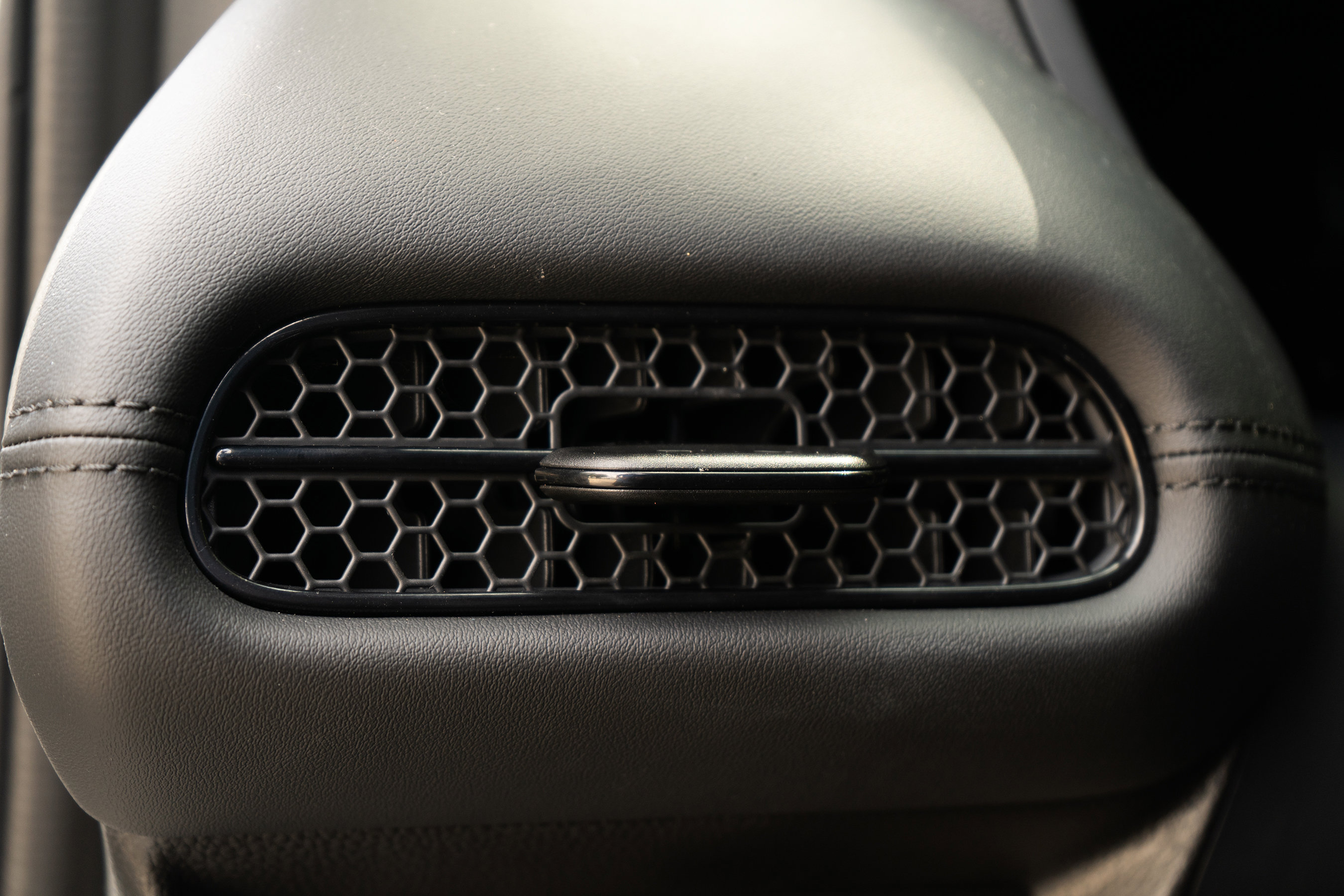 Certified 2026 Honda HR-V LX image 41