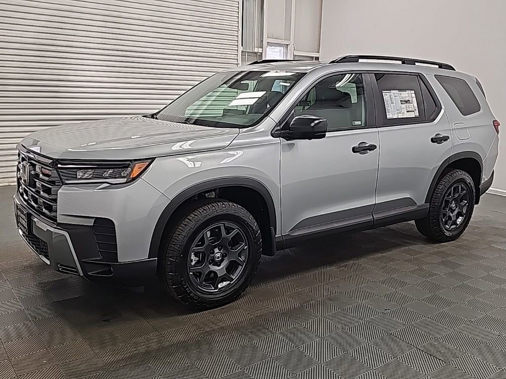 New 2026 Honda Pilot TrailSport image 4
