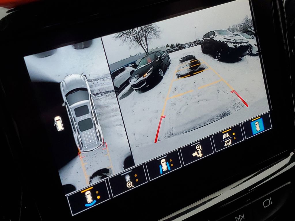 Certified 2023 Chevrolet Traverse RS image 18