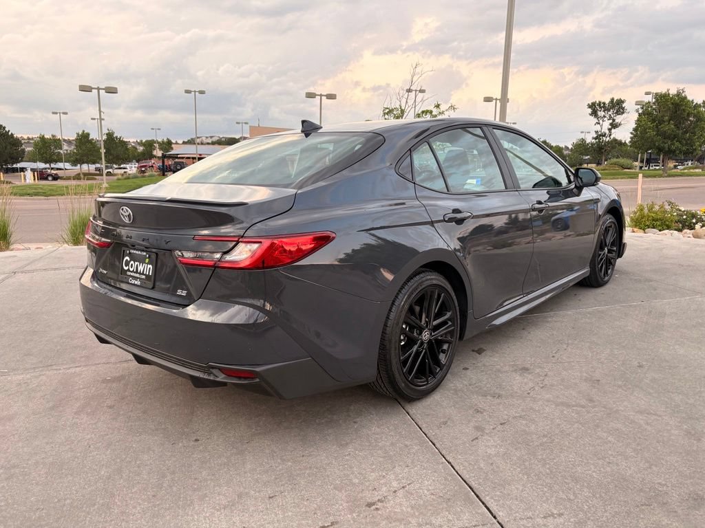 Used 2026 Toyota Camry Hybrid FWD image 7