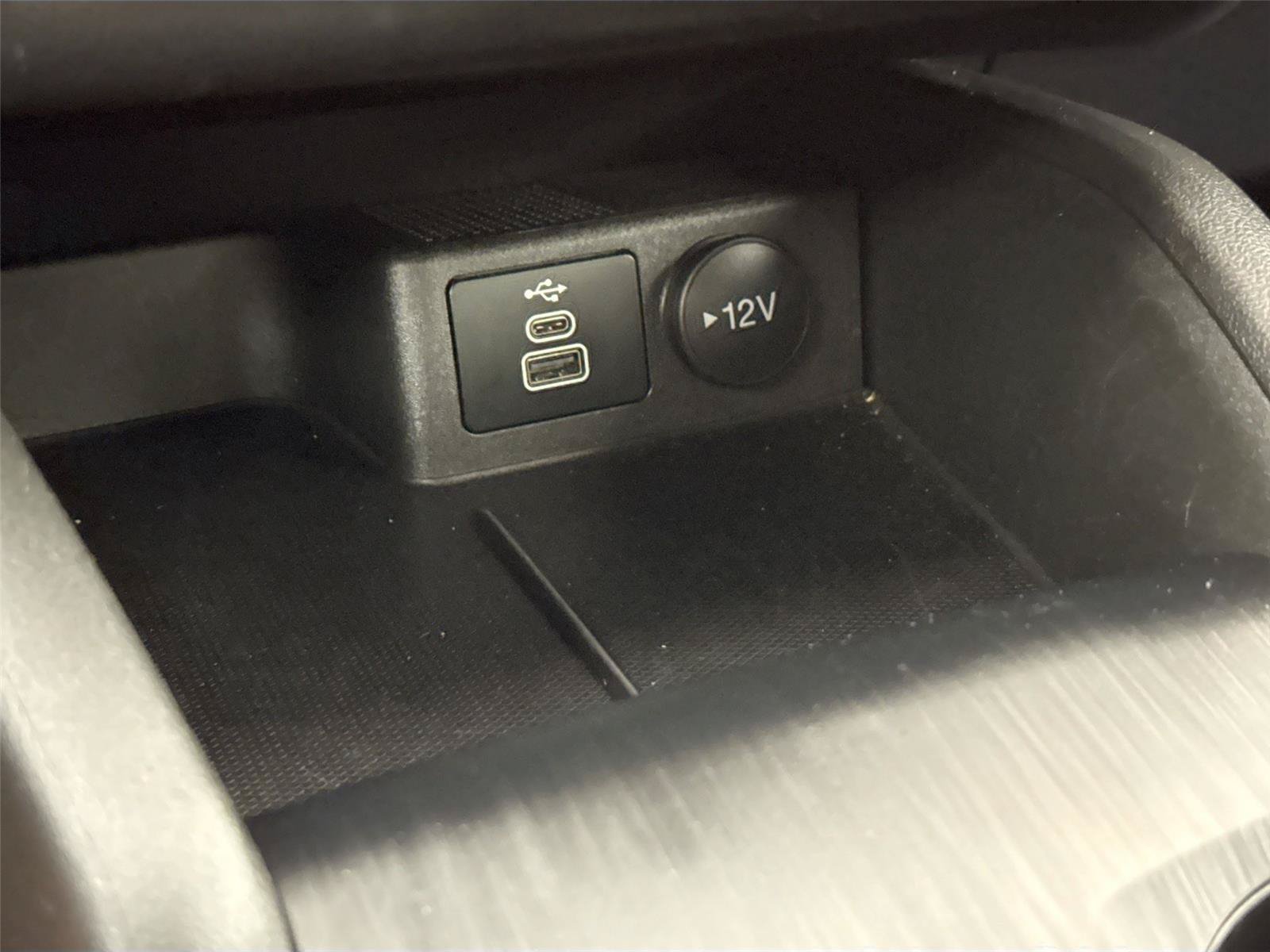 Used 2025 Ford Escape ST-Line FWD image 23