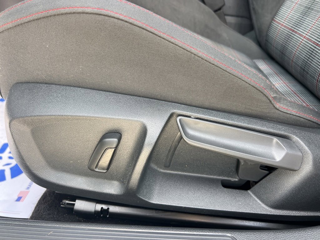 Used 2024 Volkswagen GTI S image 25