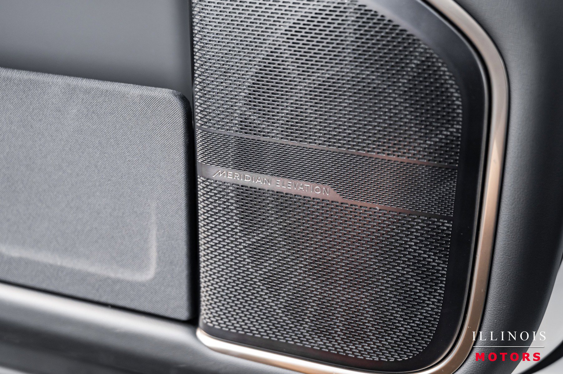 Used 2022 Rivian R1T Adventure image 29