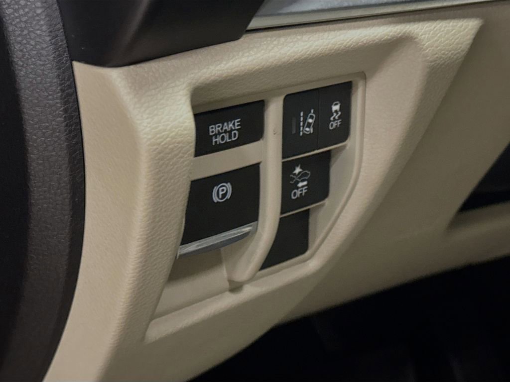 Used 2020 Acura MDX SH-AWD image 12
