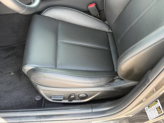 Used 2026 Genesis G70 2.5T RWD image 22