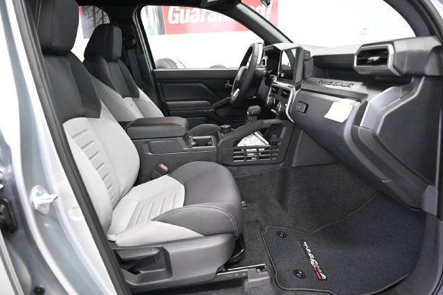 New 2026 Toyota Tacoma TRD Off-Road AWD/4WD image 12