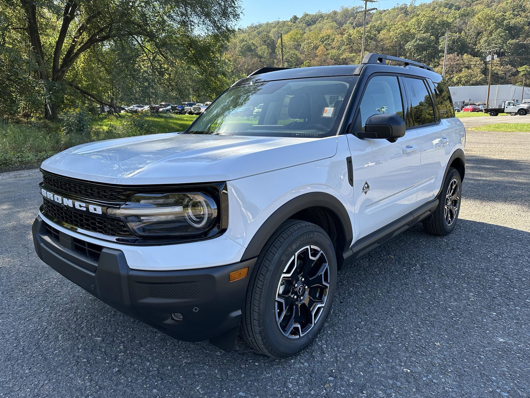 New 2025 Ford Bronco Sport Outer Banks w/ Outer Banks Tech Package+ image 2