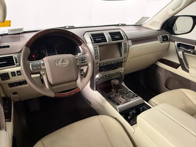 Used 2015 Lexus GX 460 Luxury image 41