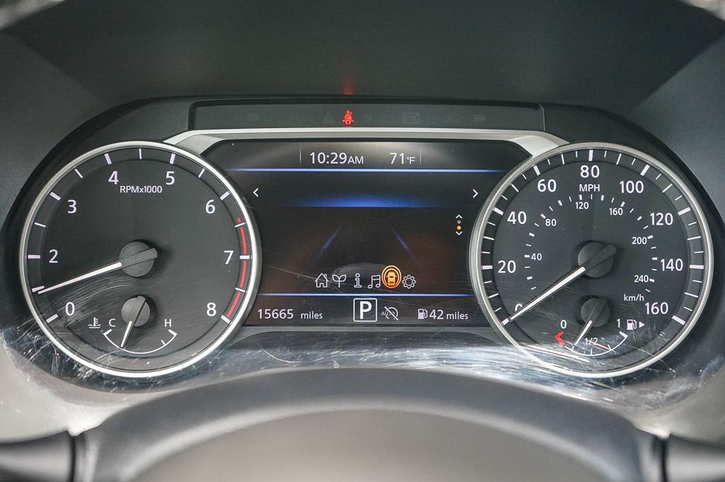 Used 2025 Nissan Sentra SV w/ All-Weather Package image 21