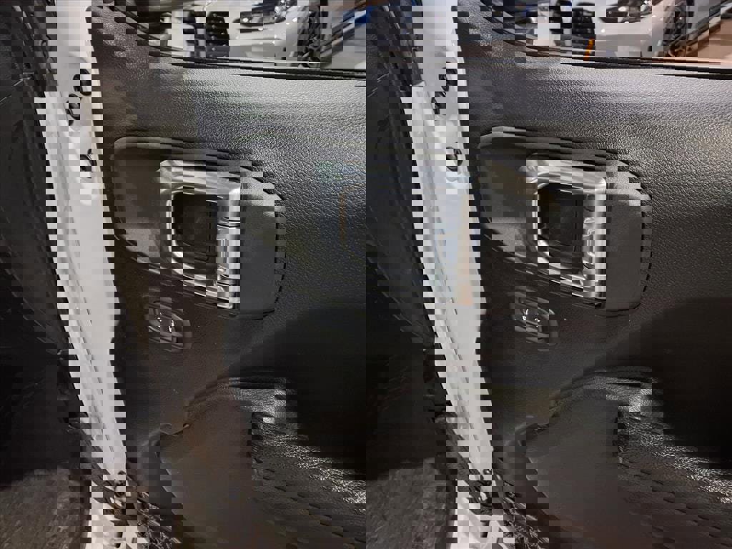 Certified 2021 Jeep Wrangler Willys image 14