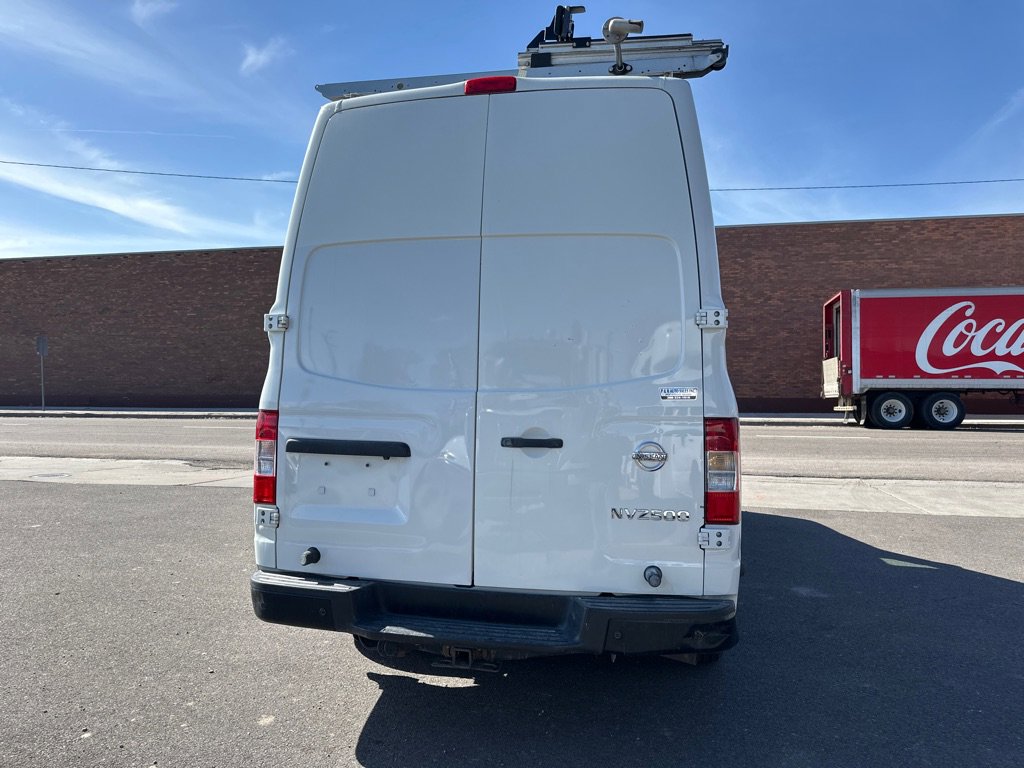 Used 2019 Nissan NV 2500 SV image 4