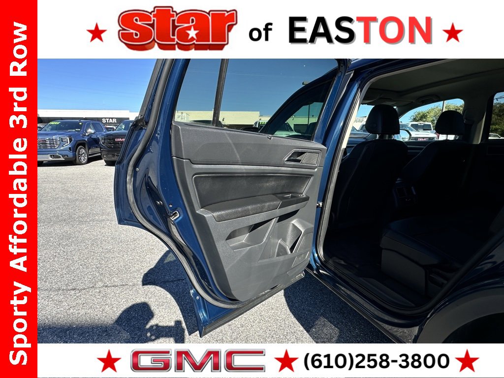 Used 2019 Volkswagen Atlas SEL R-Line image 18