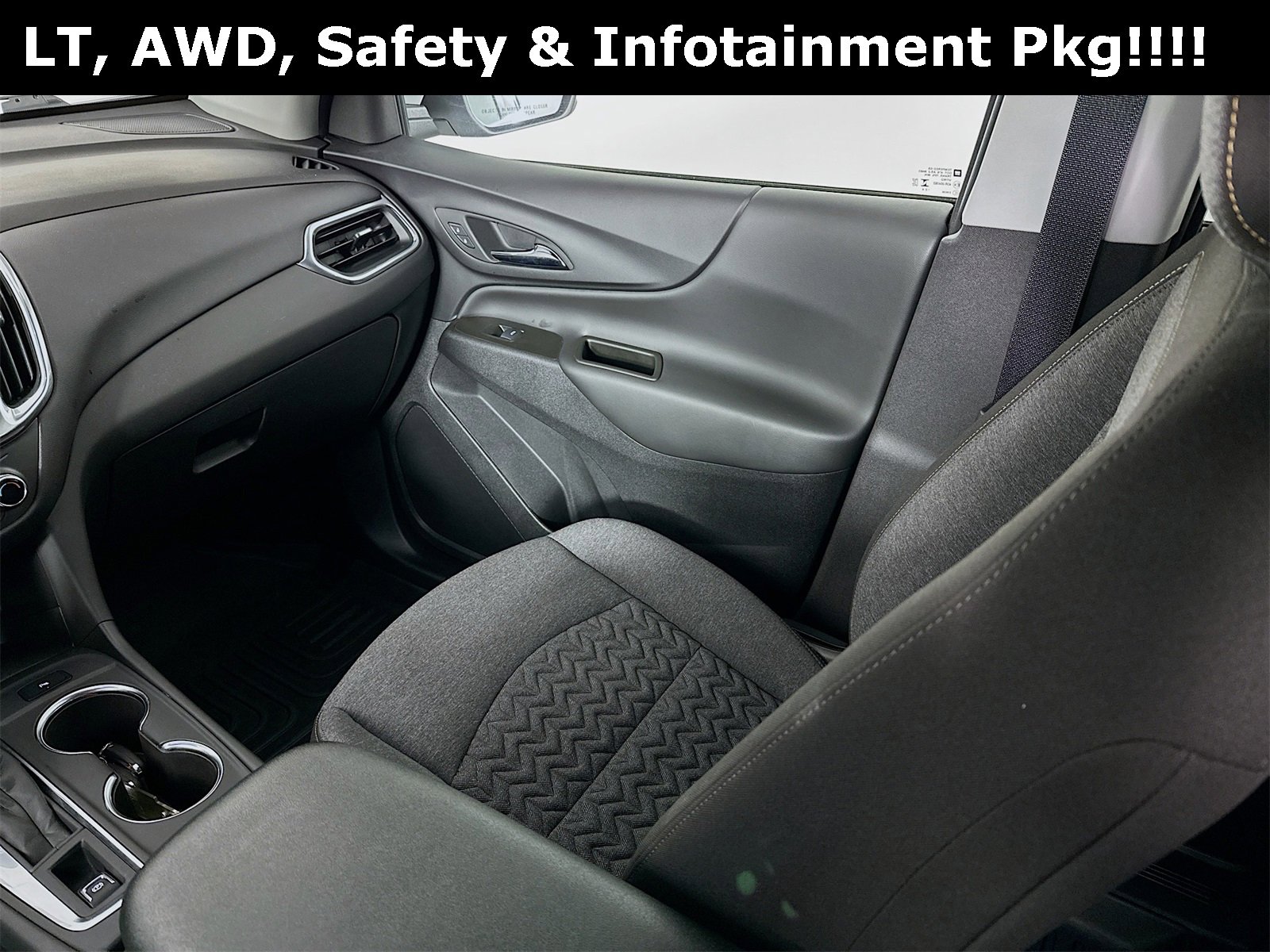 Used 2024 Chevrolet Equinox LT image 24