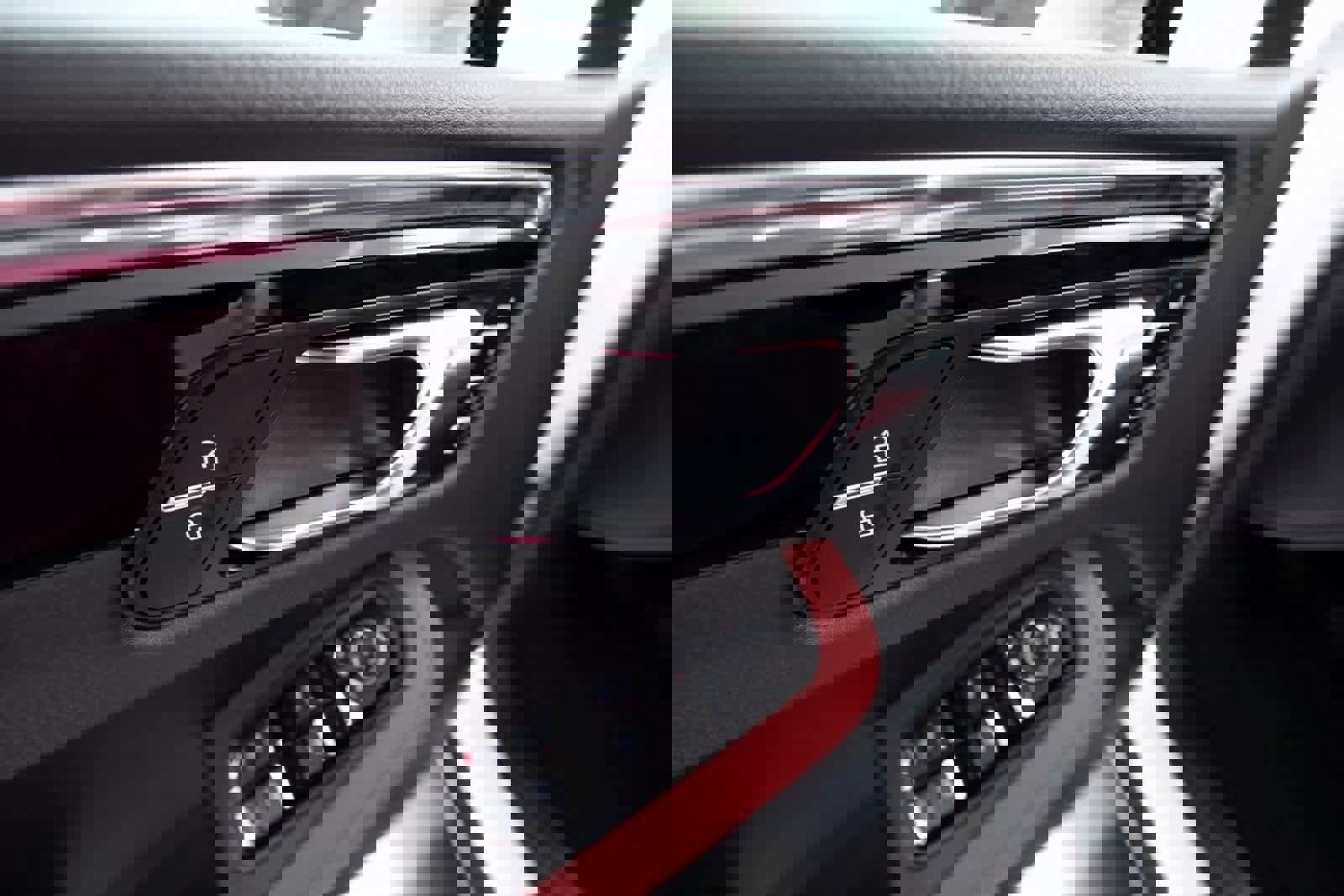 Certified 2025 Porsche Macan image 19