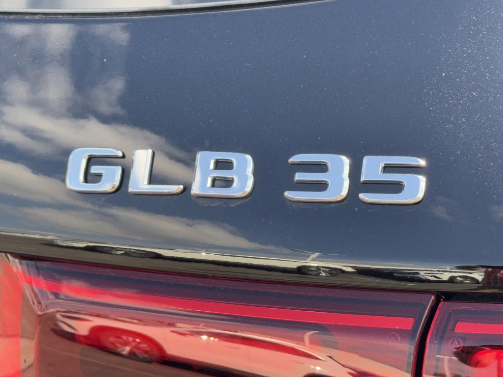 New 2025 Mercedes-Benz GLB 35 AMG 4MATIC image 13