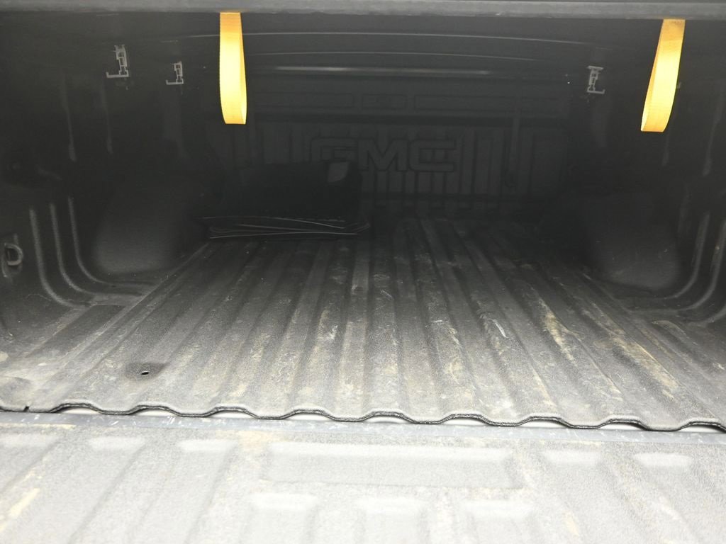 Used 2020 GMC Canyon SLE w/ Driver Alert Package image 22