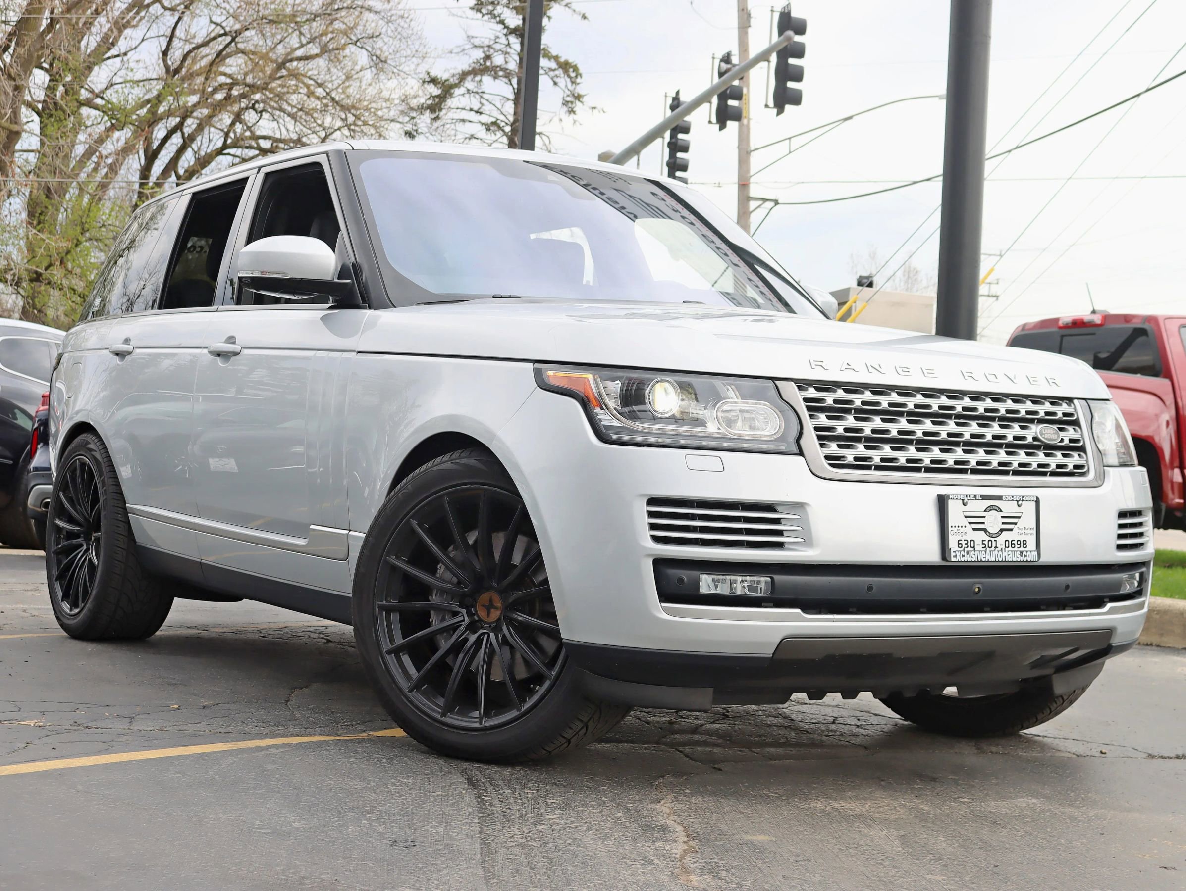 Used 2017 Land Rover Range Rover Supercharged image 8