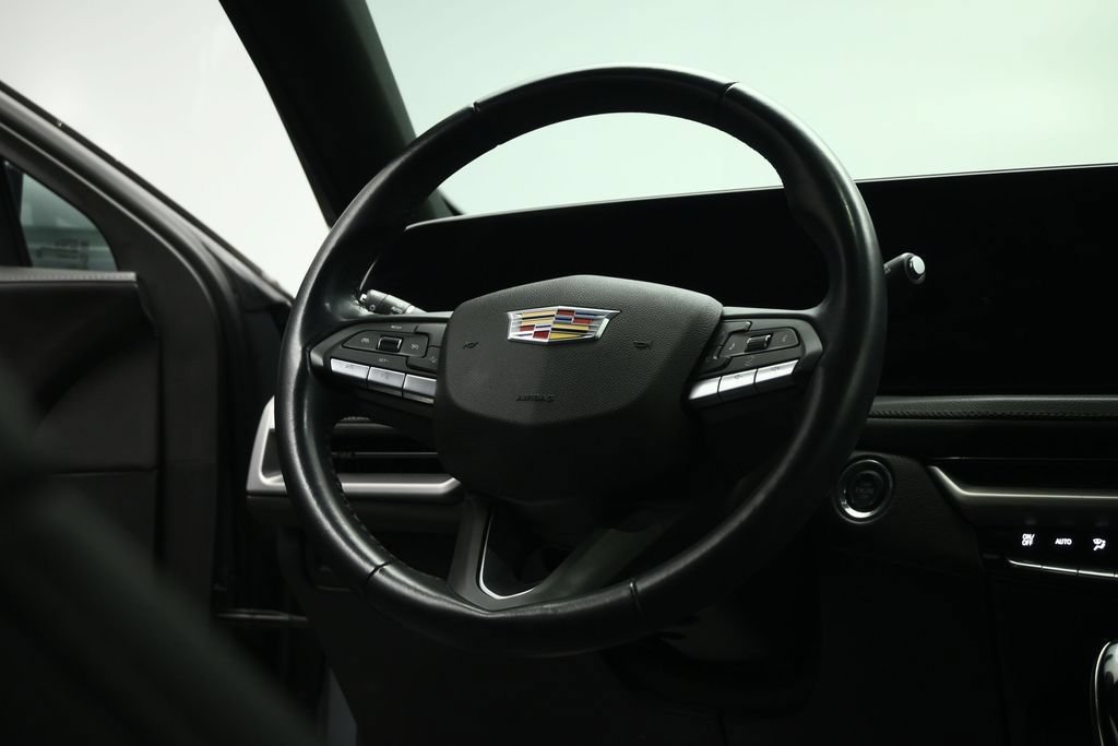 Used 2024 Cadillac XT4 Premium Luxury FWD image 44