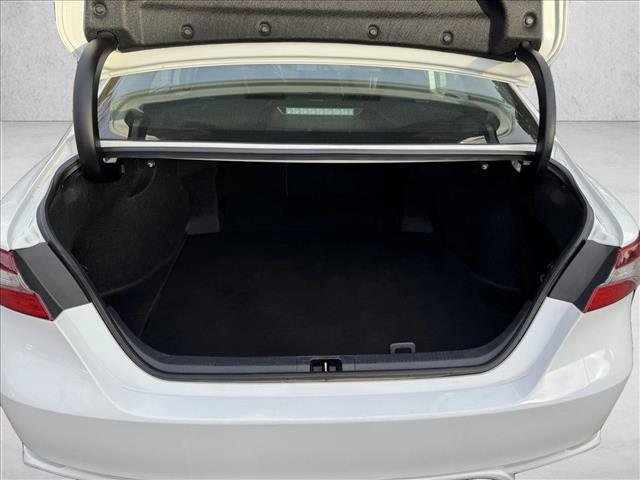 Used 2024 Toyota Camry SE FWD image 8